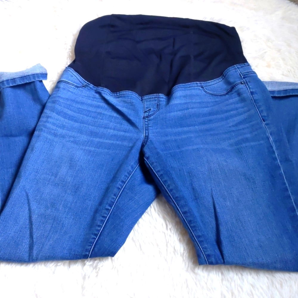 Maternity jeans